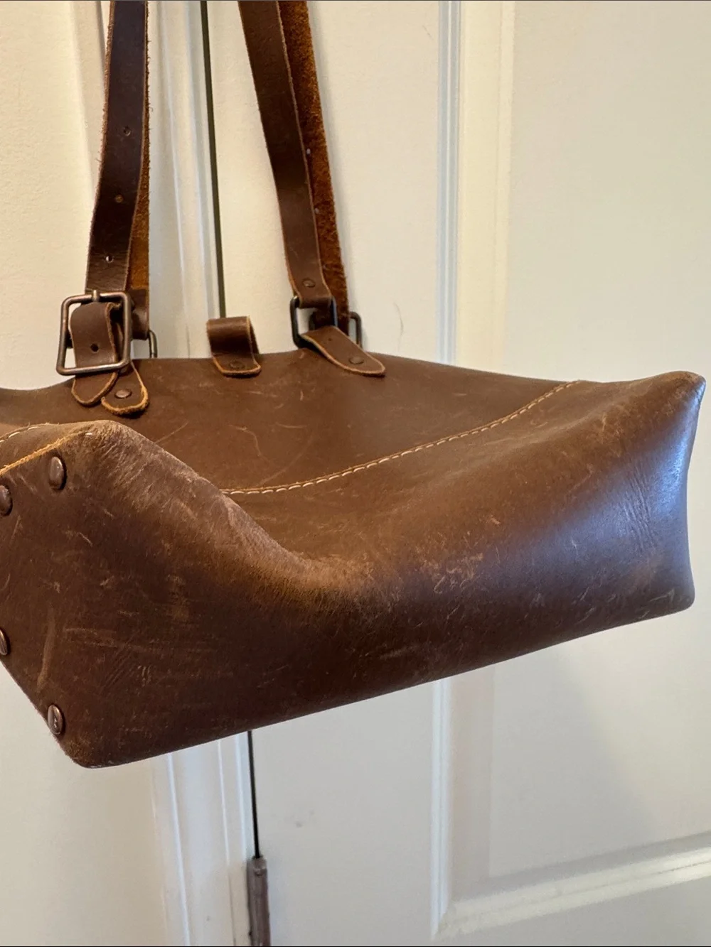 Vintage Distressed Leather bag